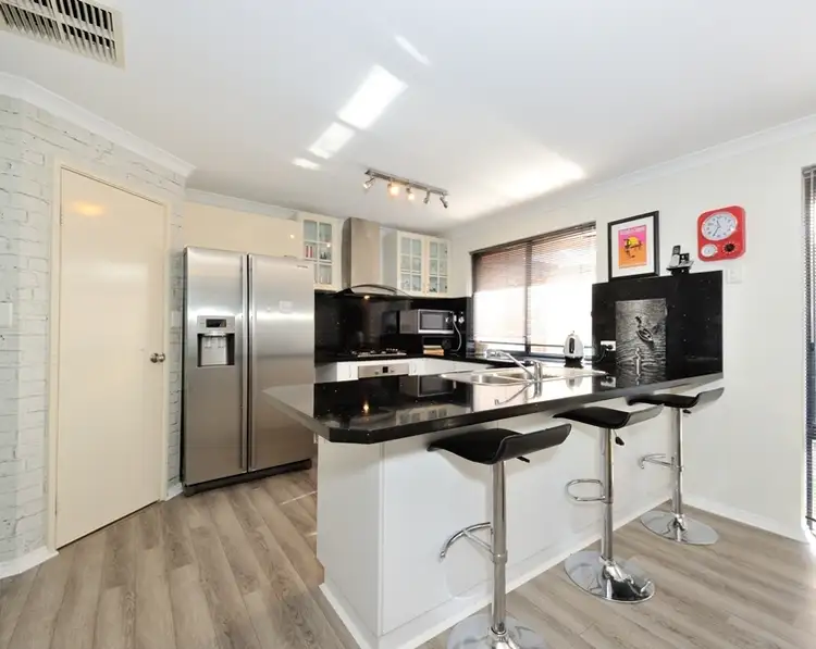 Sixth view of Homely house listing, 7 Valheru Avenue, Rockingham WA 6168