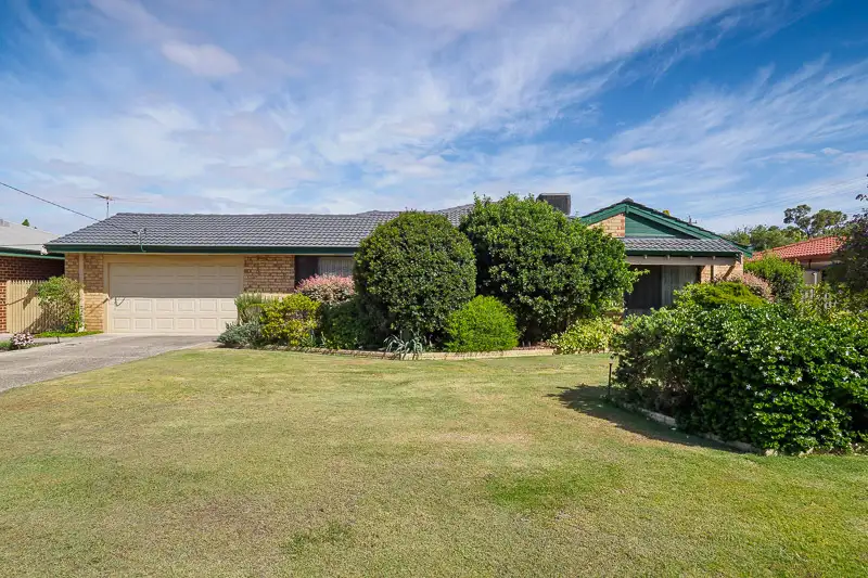 Main view of Homely house listing, 4 Lorikeet Loop, High Wycombe WA 6057