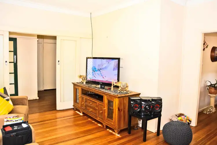 Fifth view of Homely house listing, 9 Twelfth Street, Mildura VIC 3500
