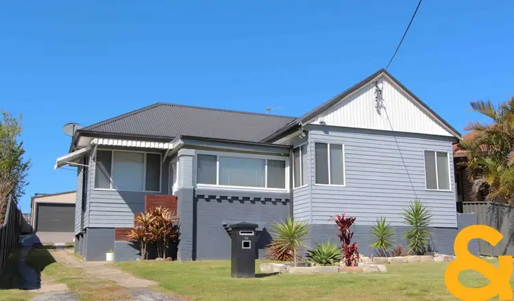 Second view of Homely house listing, 10 DEANE STREET, Belmont NSW 2280