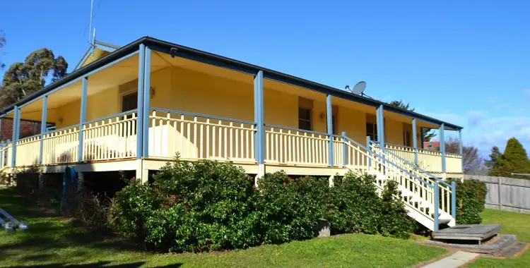 14 Stanley Terrace, Moss Vale NSW 2577
