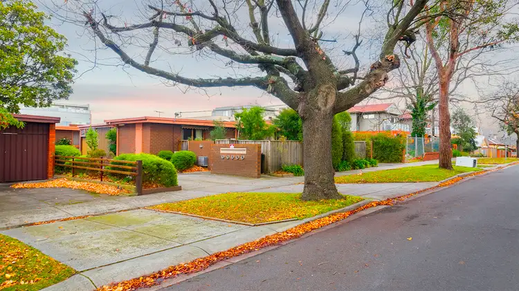 Second view of Homely unit listing, 2/6 Albert Avenue, Oakleigh VIC 3166