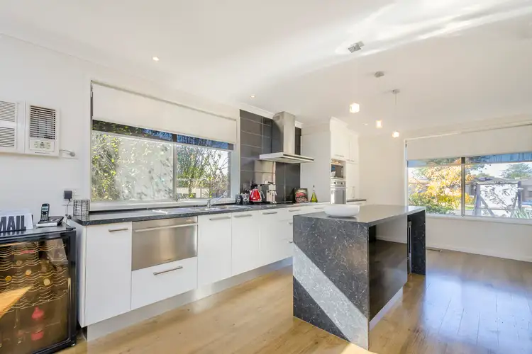 Fifth view of Homely house listing, 8 Serpentine Court, Werribee VIC 3030