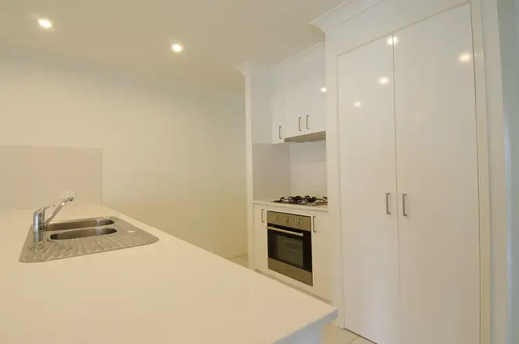 Fifth view of Homely semi-detached listing, 5-7 Hartog Street, Andergrove QLD 4740