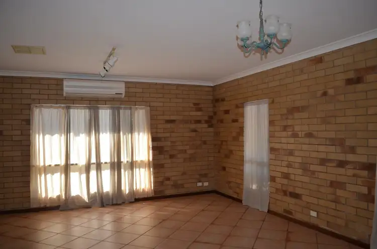 Fourth view of Homely house listing, 1 / 16 White, Emerald QLD 4720