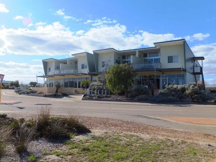 96 Maitland Street, Hopetoun WA 6348