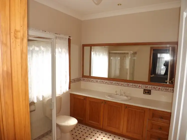 Third view of Homely house listing, 3 Eden Court, Trafalgar VIC 3824