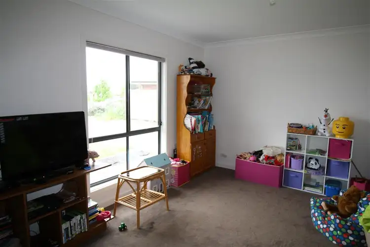 Fifth view of Homely house listing, 10 Jubilee Crescent, Naracoorte SA 5271
