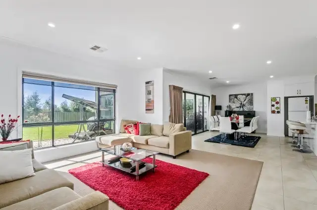 Fourth view of Homely house listing, 2 Hilltop Avenue, Mount Gambier SA 5290