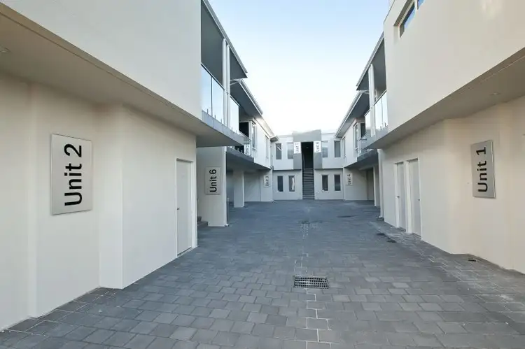 Seventh view of Homely apartment listing, Unit 2/320 Walter Road West, Morley WA 6062