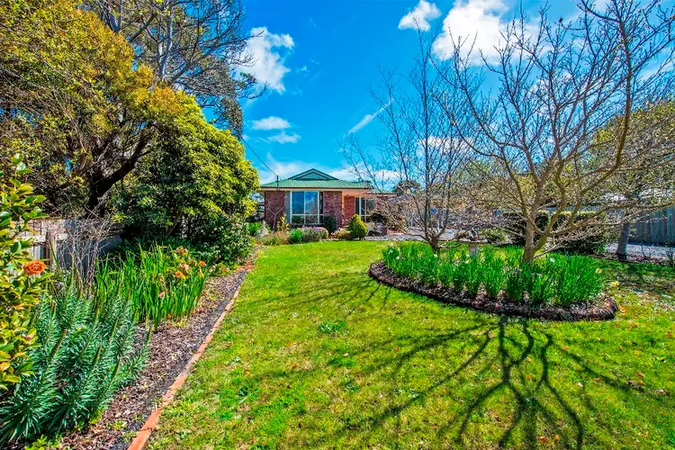 8 Alexander Street, Shearwater TAS 7307
