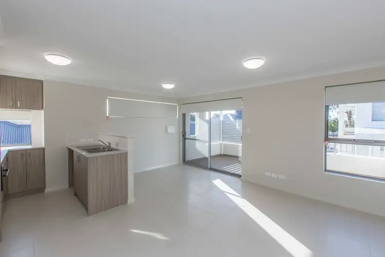 6/6 Page Avenue, Bentley WA 6102