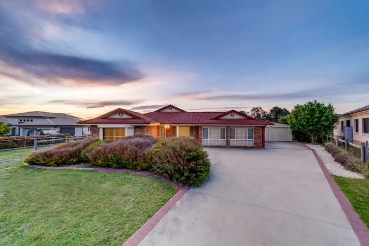 12 Oxley Crescent, Goulburn NSW 2580