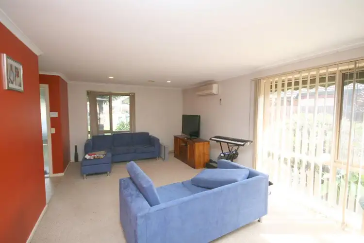 Second view of Homely house listing, 8 Stephen Court, Hoppers Crossing VIC 3029