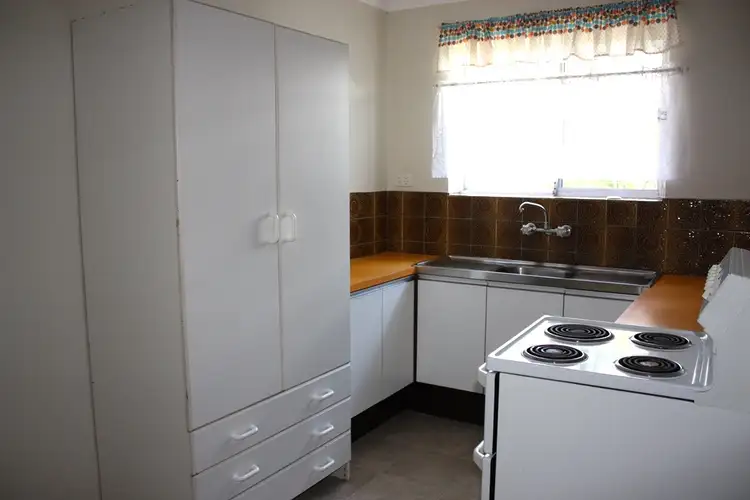 Sixth view of Homely unit listing, 4/8 Wilton Terrace, Yeronga QLD 4104