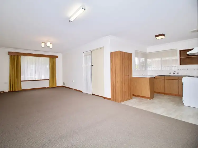 23B Carlisle Street, Shoalwater WA 6169