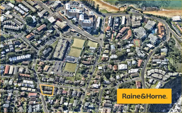 Sixth view of Homely townhouse listing, 1/14 Henley Avenue, Terrigal NSW 2260
