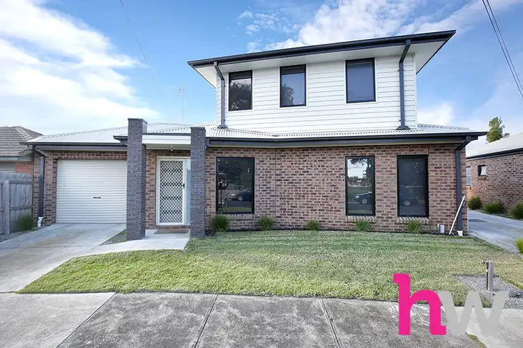 1/13-15 Carruthers Court, Thomson VIC 3219