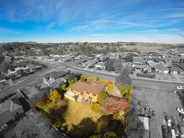 Second view of Homely house listing, 27 Broughton St, Moss Vale NSW 2577
