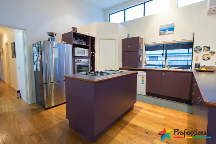 Fifth view of Homely house listing, 8 Galley Ramble, Dunsborough WA 6281