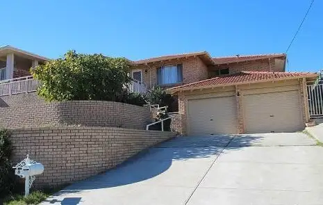 8 Solander Road, Hillarys WA 6025