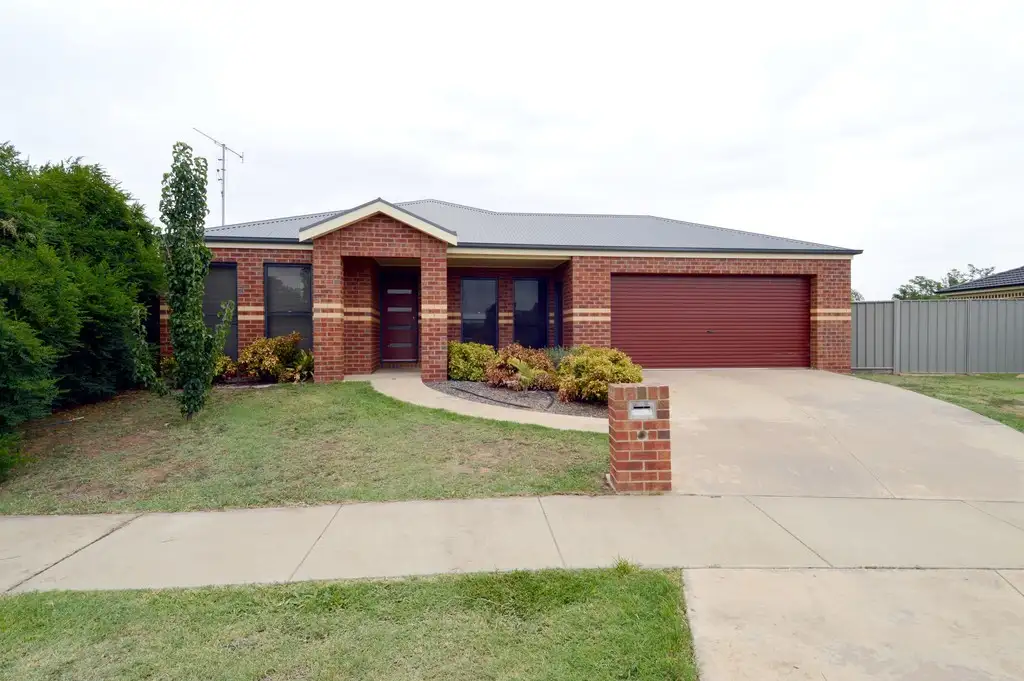 Main view of Homely house listing, 6 Yeovil Court, Echuca VIC 3564