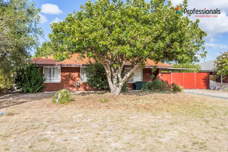 29 Lowanna Way, Armadale WA 6112