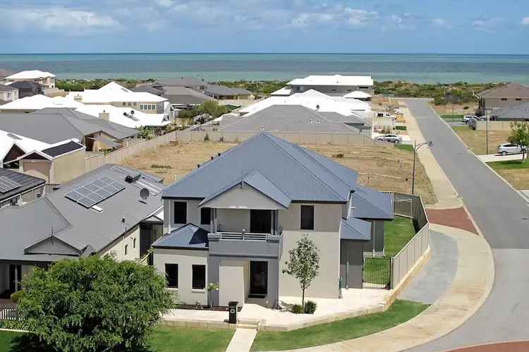 97 Challenger Road, Madora Bay WA 6210