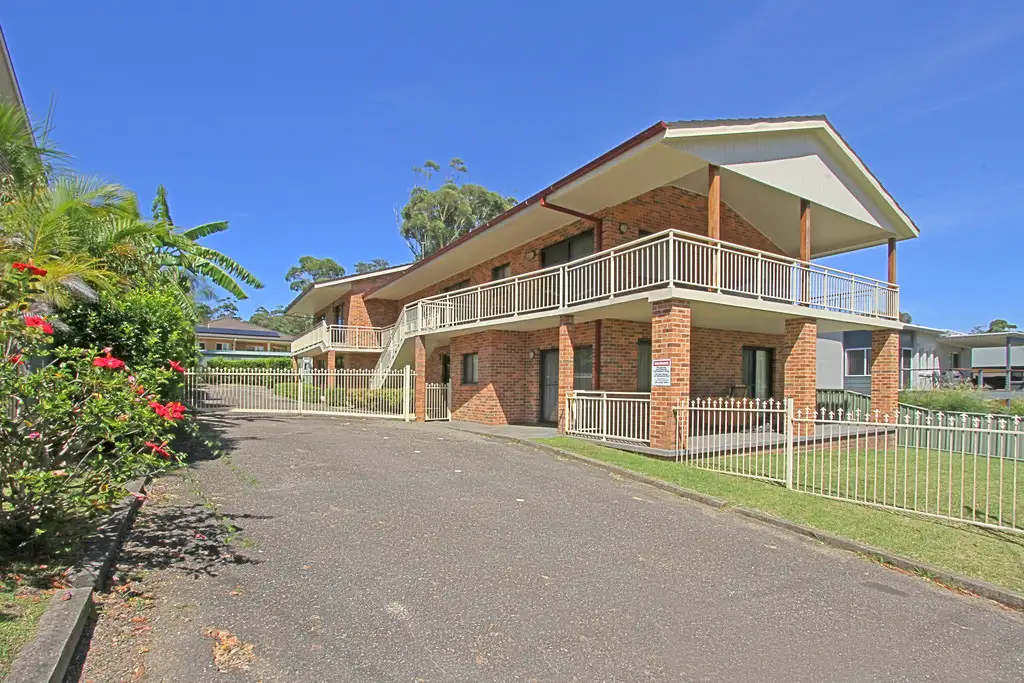 Main view of Homely unit listing, 4/44 Ocean Street, Mollymook NSW 2539