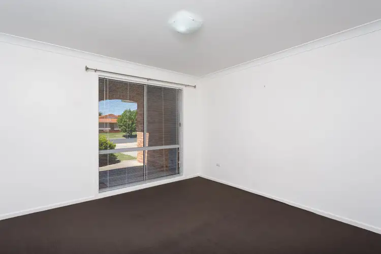 Sixth view of Homely unit listing, 1/22 Balleroo Crescent, Glenfield Park NSW 2650