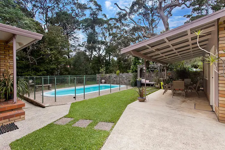 Second view of Homely house listing, 2 Armidale Place, Engadine NSW 2233