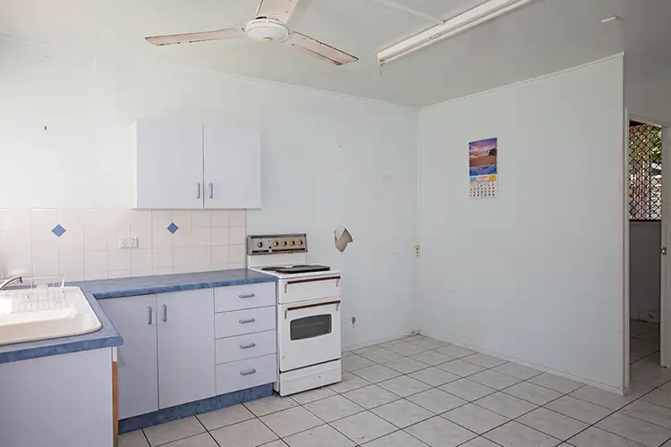 Sixth view of Homely block of units listing, 64a Waverley Street, Bucasia QLD 4750