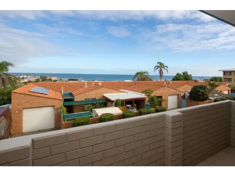 1/133 George Road, Geraldton WA 6530