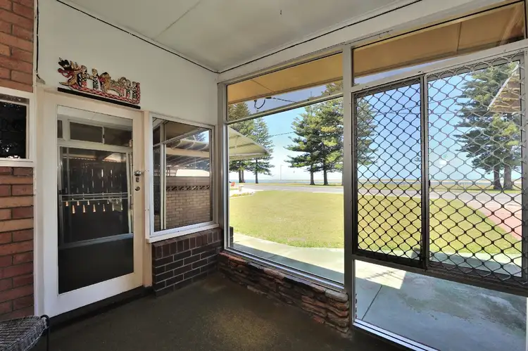 Fifth view of Homely house listing, 270 Safety Bay Road, Safety Bay WA 6169