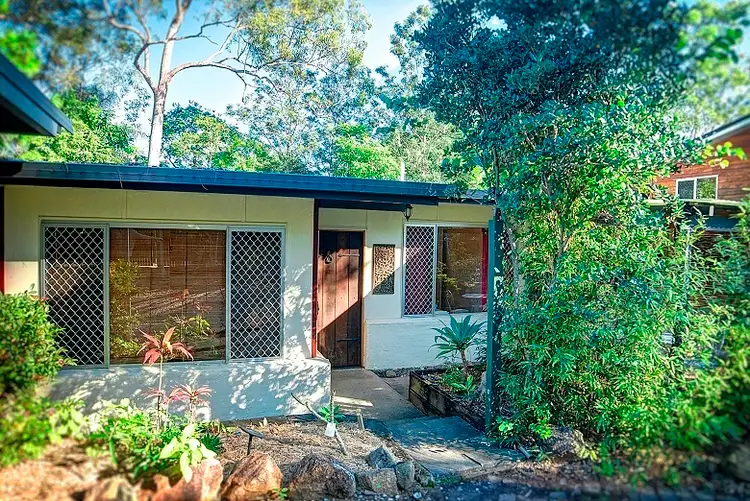 15 Arunga Street, Petrie QLD 4502