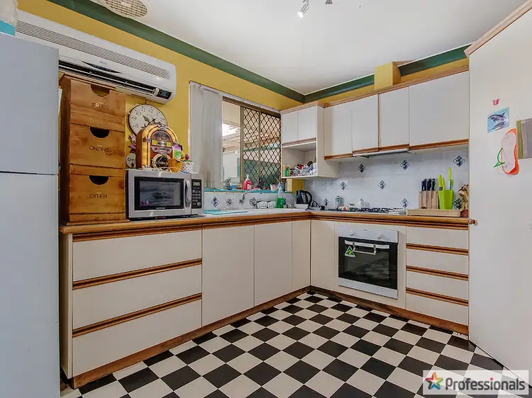 Third view of Homely house listing, 44 Judges Gardens, Leda WA 6170