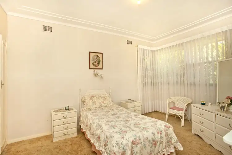 Fifth view of Homely house listing, 230 New England Highway, Rutherford NSW 2320