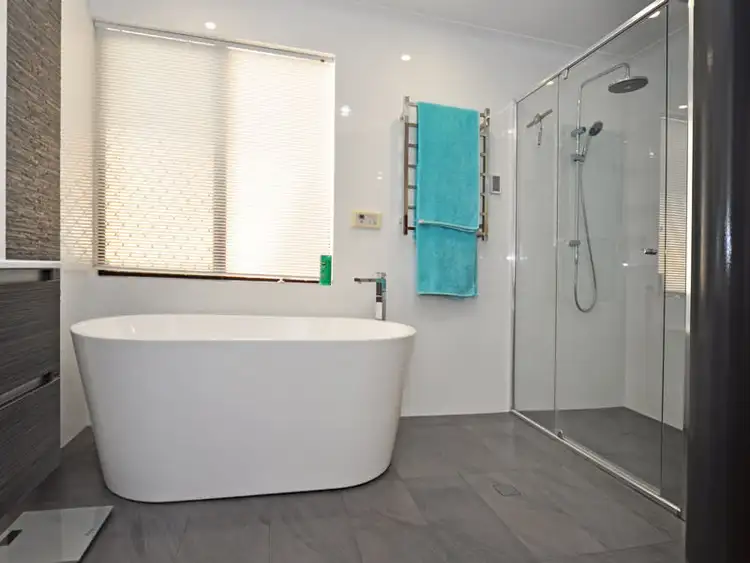 Seventh view of Homely house listing, 15 Manitoba Court, Joondalup WA 6027