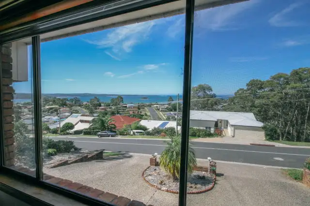 84 Vista Avenue, Catalina NSW 2536