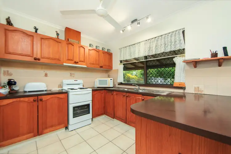 Sixth view of Homely house listing, 10 Exmouth Court, Leanyer NT 812