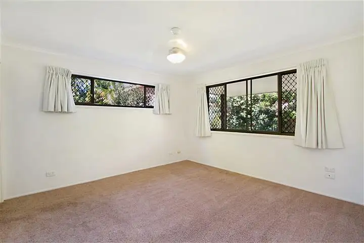 Fifth view of Homely villa listing, 37/91 Salerno Street, Isle Of Capri QLD 4217