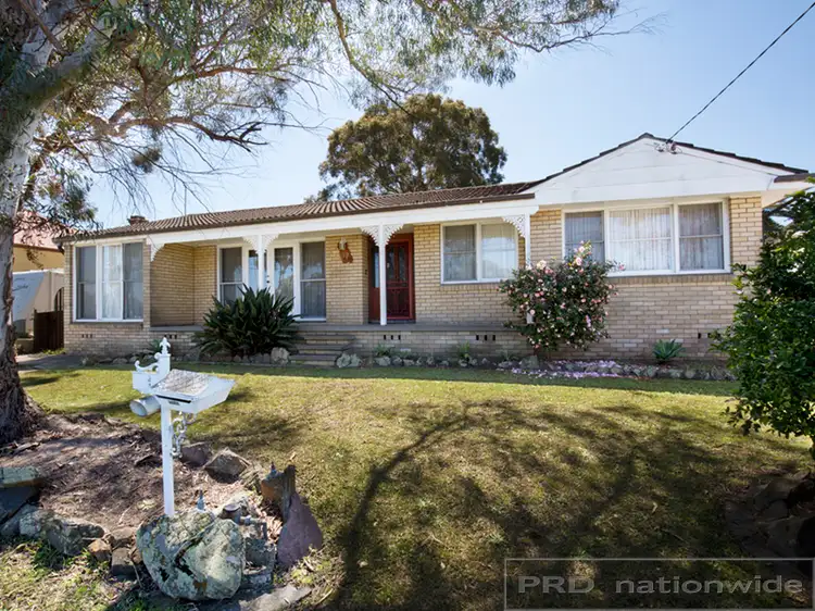 17 Karuah St, Thornton NSW 2322