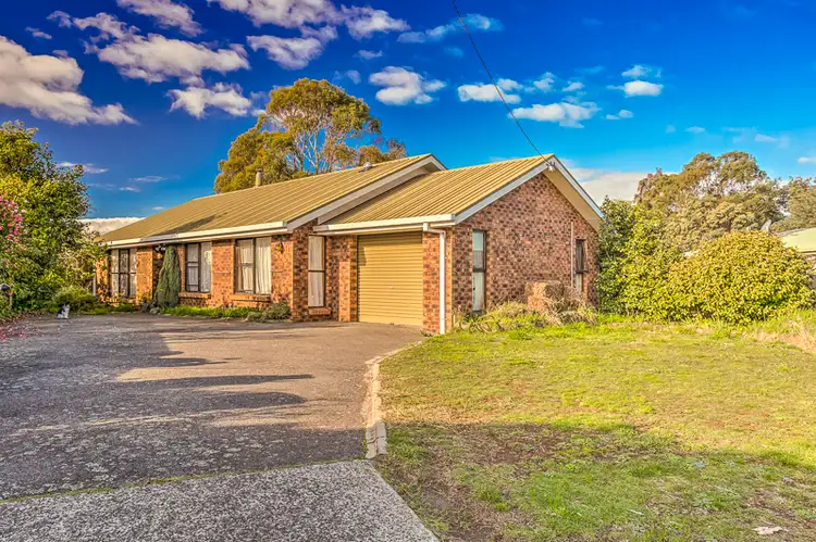 11 Pamela Court, Summerhill TAS 7250