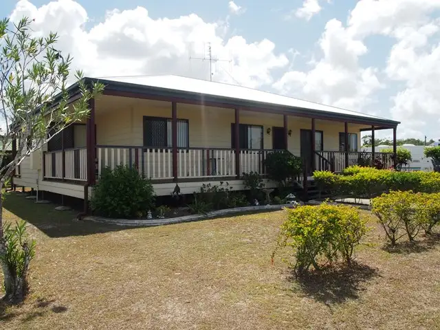 1 Batavia Court, Cooloola Cove QLD 4580