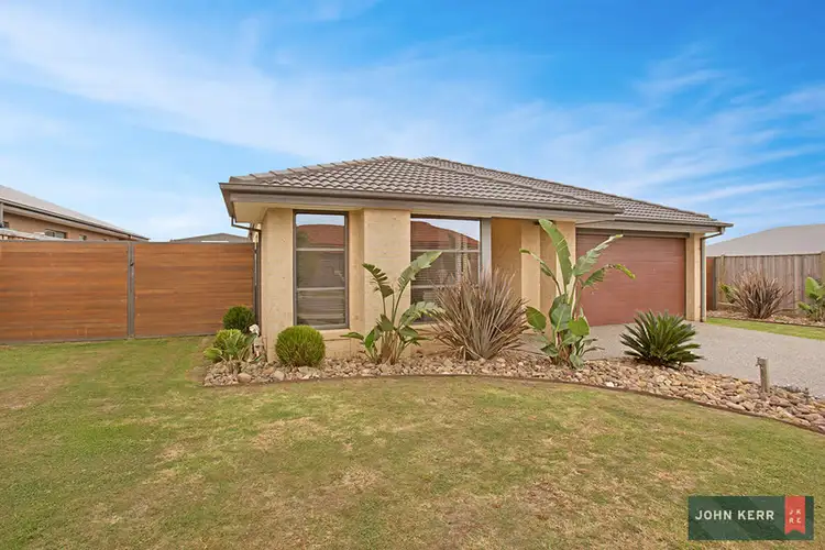 Second view of Homely house listing, 11 Collingwood Drive, Trafalgar VIC 3824