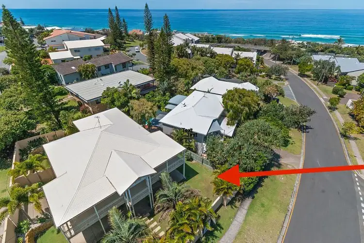 12 Orealla Crescent, Sunrise Beach QLD 4567