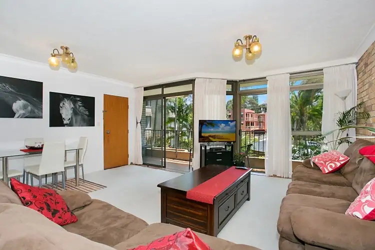 10/24 'Sunlover Court' Second Avenue, Broadbeach QLD 4218