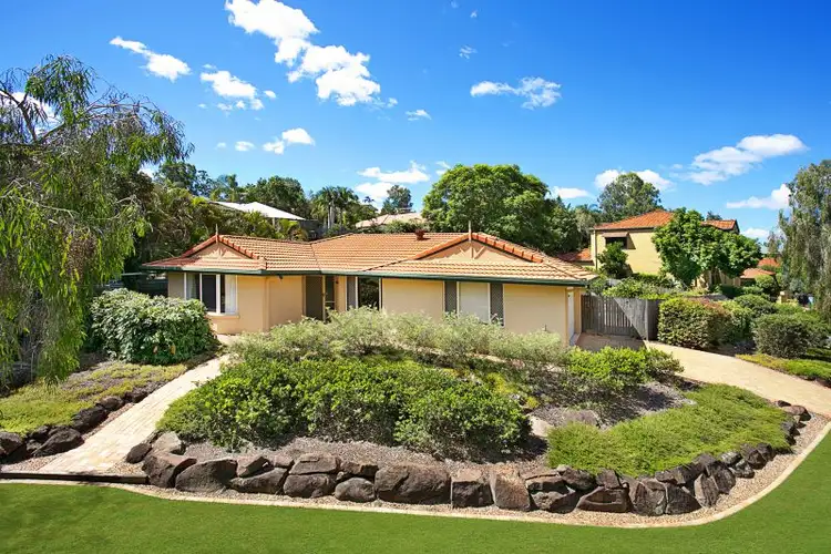 71 McConnell Cres, Brookfield QLD 4069