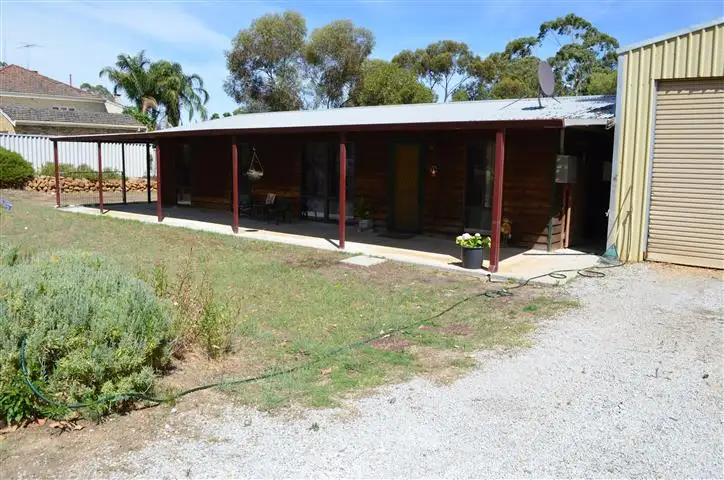 36 St George Street, Bakers Hill WA 6562