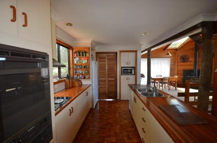 Fifth view of Homely house listing, 7 Scenic Crescent, Blue Mountain Heights QLD 4350
